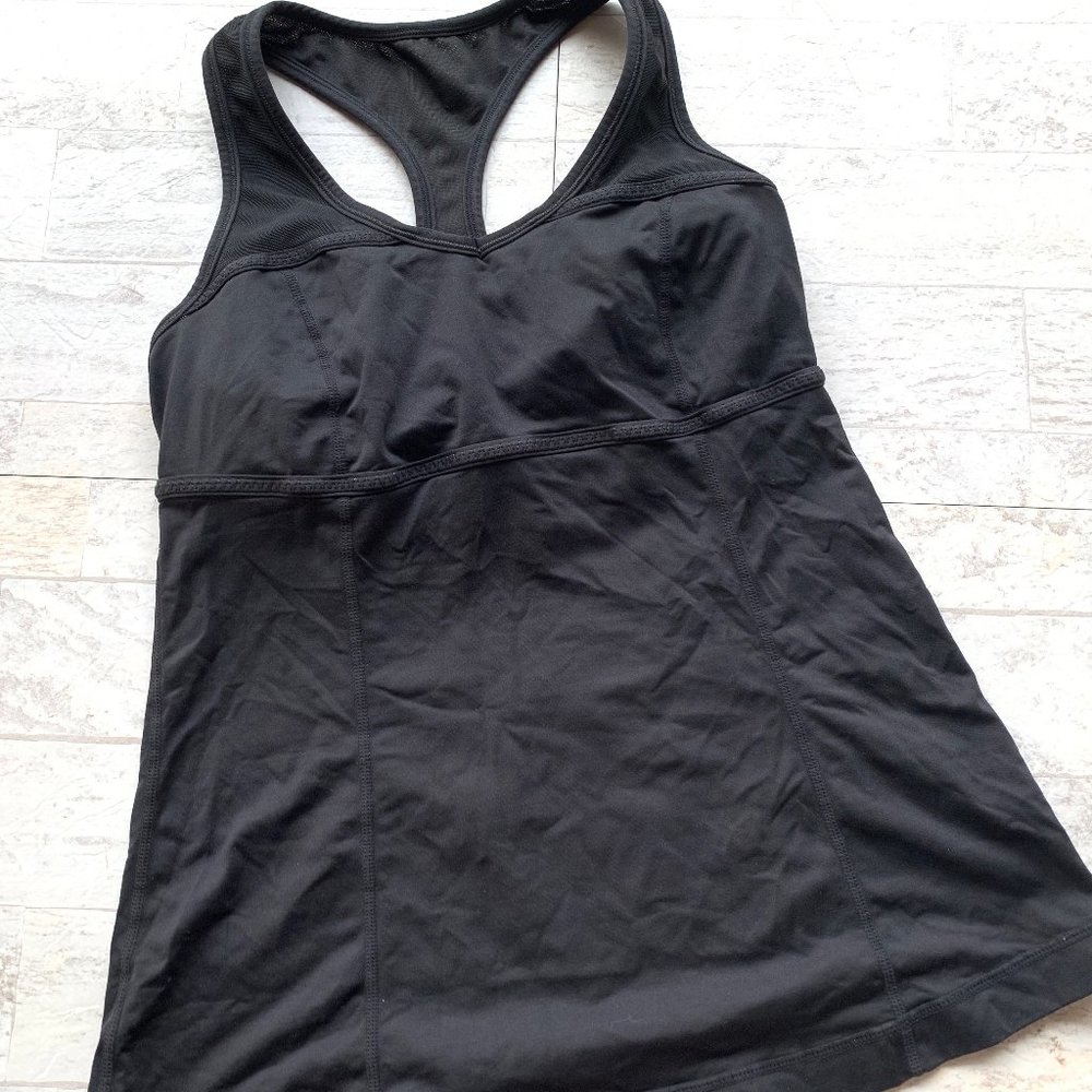 LULULEMON Black Racerback Stretch Tank Shelf Bra 6